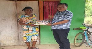 Polres Kayong Utara Melaksanakan Bansos Jumat Berkah