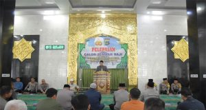 Kapolda Lepas CJH Personel Polda Sulteng