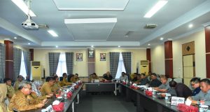 Bupati Belitung Timur Sampaikan Raperda APBD 2023