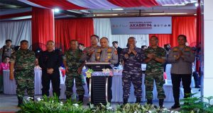 Gelar Bakti Sosial, Alumni Akabri 1994 Kalbar Berikan Layanan Kesehatan dan Bakti Sosial