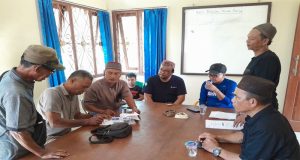 PT Timah Tbk Salurkan Sapi Kurban Kepada Pokja Wartawan Beltim