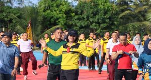 Ribuan Peserta Geruduk Polres Pesawaran Ikuti Jalan Sehat dan Olahraga Bersama Dalam Rangka Hari Bhayangkara ke 78