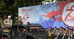 Hari Bhayangkara ke-78, Dua Personel Polda Sulteng Disematkan Penghargaan Bintang Bhayangkara Nararia