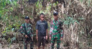 Satgas Yonkav 12/BC Amankan PMI Non Prosedural di Jalur Tidak Resmi Perbatasan RI-Mly