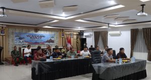 Hari Bhayangkara: Polres Landak Lestarikan Budaya dengan Nobar Wayang Kulit