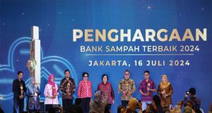 Tiada Henti, UBP Saguling Meraih Penghargaan Dirjen PSLB3 Kementerian LHK Melalui Mitra Binaan Bank Sampah Sukamaju