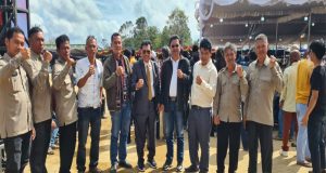 Dukungan dari warga masyarakat Perantauan mengalir deras untuk Irwan Simamora SH.dan Ir Sadar Sinaga . Calon Bupati dan Wakil Bupati Periode 2025 – 2030 Kab. Humbang Hasundutan