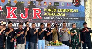 Kapolda DIY hadiri Ulang Tahun FKJR yang ke 3 di Tebing Breksi