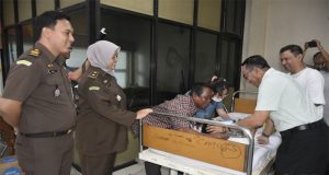 Kejaksaan Negeri Beltim Dan RSUD Beltim Gelar Sunatan Massal Gratis Jelang Hari Bhakti Adhyaksa Ke-64