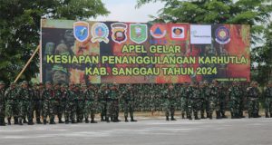 Apel Gelar Pasukan dan Peralatan Kesiapsiagaan Untuk Penanggulangan Karhutla Tahun 2024