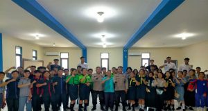 Satbinmas Polres Sekadau Berikan Edukasi Bahaya Judi Online di SMK Keling Kumang