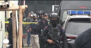 Tim Densus 88 Mabes Polri Geledah Rumah Terduga Teroris Di Kota Batu