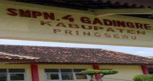 Pihak SMPN 4 Gading Rejo Diduga Mark Up Biaya Honorer