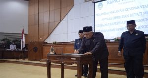 Rapat Paripurna, DPRD Kabupaten Madiun Sepakati Pertanggungjawaban Pelaksanaan APBD 2023