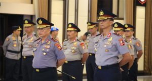 Kapolri Pimpin Kenaikan Pangkat 16 Pati Polri