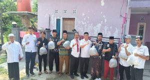 Dukung Ketahanan Pangan, DKP Jawa Barat Bagikan Benih Ikan Gratis ke Pesantren dan Pokdakan di Kabupaten