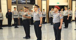 Kapolri Naikkan Pangkat 12 Pati Polri, Kapolda Papua Mathius Fakhiri Jadi Komjen