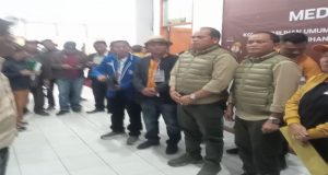 Irwan Simamora SH Bakal Calon Bupati dan Ir. Sadar Sinaga Wakil Bupati Humbang Hasundutan Resmi Mendaftar ke KPU Dolok Sanggul