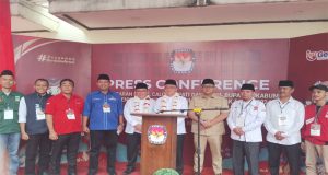 Iyos Somantri dan Zaenul Resmi Mendaftar di KPU Kabupaten Sukabumi Paslon Bupati dan Wakil Bupati Sukabumi