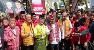 Maju di Pilgub 2024, Pasangan Ria Norsan-Krisantus Siap Untuk Mensejahterakan Masyarakat Kalimantan Barat
