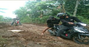 Sepuluh tahun Tak Kunjung Perbaikan Jalan Warga Tanjung Agung Harapkan Pembangunan