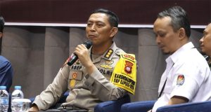 Karoops Polda Kalbar Narasumber Pada Kegiatan Sosialisasi Fasilitas Kampanye Pemilihan Gubernur Dan Wakil Gubernur Kalimamtan Barat 2024
