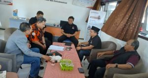 Konsisten, Advokasi Paslon 01 Penuhi Janji, Laporkan Dua Kades Ke Bawaslu Pacitan