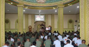 Sambut HUT ke-79, Prajurit dan PNS TNI di Wilayah Garnisun Pontianak Laksanakan Doa Bersama
