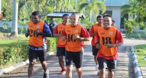 Tingkatkan Kemampuan Fisik Prajurit, Personel Kodim 1202/Singkawang Laksanakan Garjas Periodik Semester II Tahun 2024