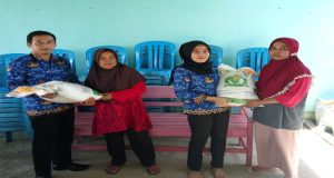 Pekon Jogyakarta Selatan Kecamatan Gadingrejo Kabupaten Pringsewu Bagikan Bantuan Beras Untuk 139 KPM