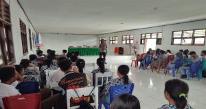 Polsek Lirung Gelar Sosialisasi Penerimaan Anggota Polri Di Sma Negeri 1 Lirung