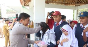 Dukung Program Pemerintah, Kapolres Sukabumi Gelar Makan Siang Gratis untuk Pelajar Berkebutuhan Khusus