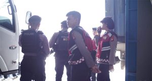 Satgas Mantap Praja Kapuas Jaga Ketat Distribusi Jutaan Surat Suara Pilkada Kalbar