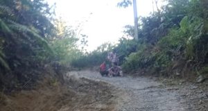 Minimnya Perhatian Pemkab Humahas Terhadap Pembangunan Jalan Infrastruktur di Desa Sion VII Kecamatan Parlilitan