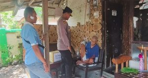 Wujudkan Kepedulian Terhadap Warga Sakit Menahun, Kapolsek Gilimanuk Berikan Bantuan Tali Kasih di Lingkungan Samiana