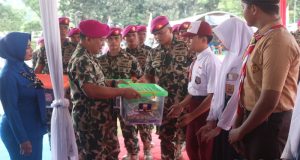 Sambut HUT ke 79 Korps Marinir, Brigif 4 Mar/BS Gelar Baksos dan Bakkes