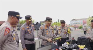 Kapolres Pidie Cek Peralatan dan Perlengkapan Satsamapta