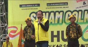 Setu Keluarga Dapatkan Umroh Gratis Dari DPD Golkar Kab Bekasi Di Perayaan Hari Jadinya 60 Tahun