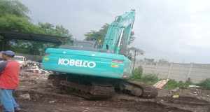 Pembuangan Sampah Liar di Area Desa Cempaka Mekar Lokasi Galian Pasir Cadas Gorowong Kecamatan Padalarang Kabupaten Bandung Barat