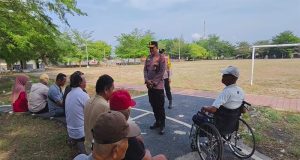 Wujudkan Program MULIA, Kapolsek Gilimanuk Jalin Komunikasi dengan Warga Masyarakat di Lingkungan Asih Timur melalui Program “Jumat Curhat”