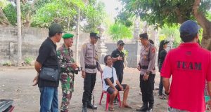 Dari TPS Ke TPS, Kapolsek Gilimanuk Pantau Langsung Proses Pemilukada 2024