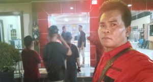 Diduga Tidak Terima Kekalahan Tim AGI SAJA Lakukan Pengeroyokan, Dan Pengrusakan Mobil Alur Barito