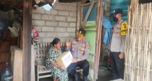Peduli Kasih kepada Lansia Kurang Mampu, Kapolsek Gilimanuk Salurkan Bantuan Sembako di Arum Timur