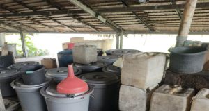 Gudang Tempat penyulingan Arak Terbesar di Bangka Belitung