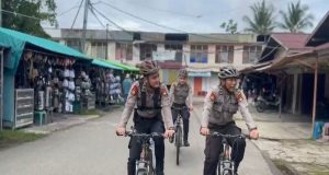 Patroli Samapta Bersepeda, Polres Ketapang Hadir di Tengah Masyarakat