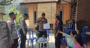 Kapolsek Gilimanuk Sampaikan Belasungkawa Kepada Keluarga Korban Pohon Tumbang