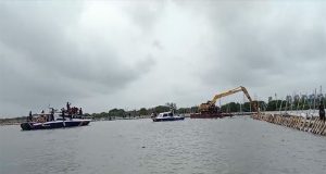 Pembongkaran Pagar Laut di Desa Segara Jaya Kecamatan Tarumajaya Kab Bekasi