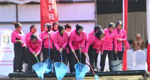 Irjen Pol Asep Safrudin Kapolda Kepri Luncurkan Program Penguatan Pekarangan Pangan Lestari (P2L) Untuk Ketahanan Pangan dan Pemberdayaan Ekonomi Masyarakat