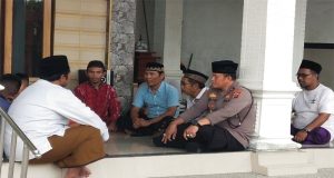 Kapolsek Kawasan Pelabuhan Gilimanuk Gelar RINDU RAMADHAN di Mushola Al-Iman, Sampaikan Pesan Kamtibmas Untuk Jaga Kondusifitas
