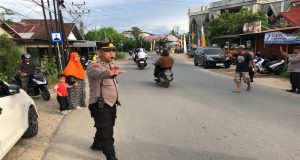 Jaga Ketertiban dan Kenyamanan Untuk Warga, Polres Singkawang Laksanakan Pengamanan Pasar Juadah